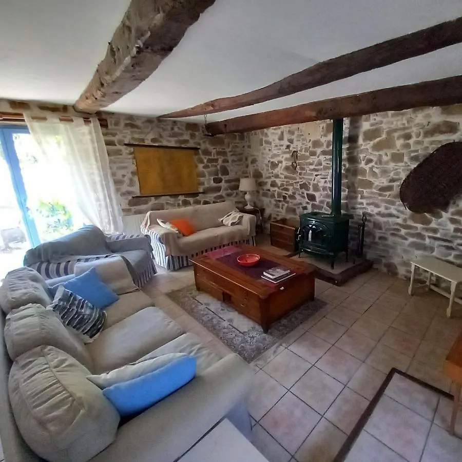 Gite Les Volets Bleus Du Segur Le Segur Tatil Evi