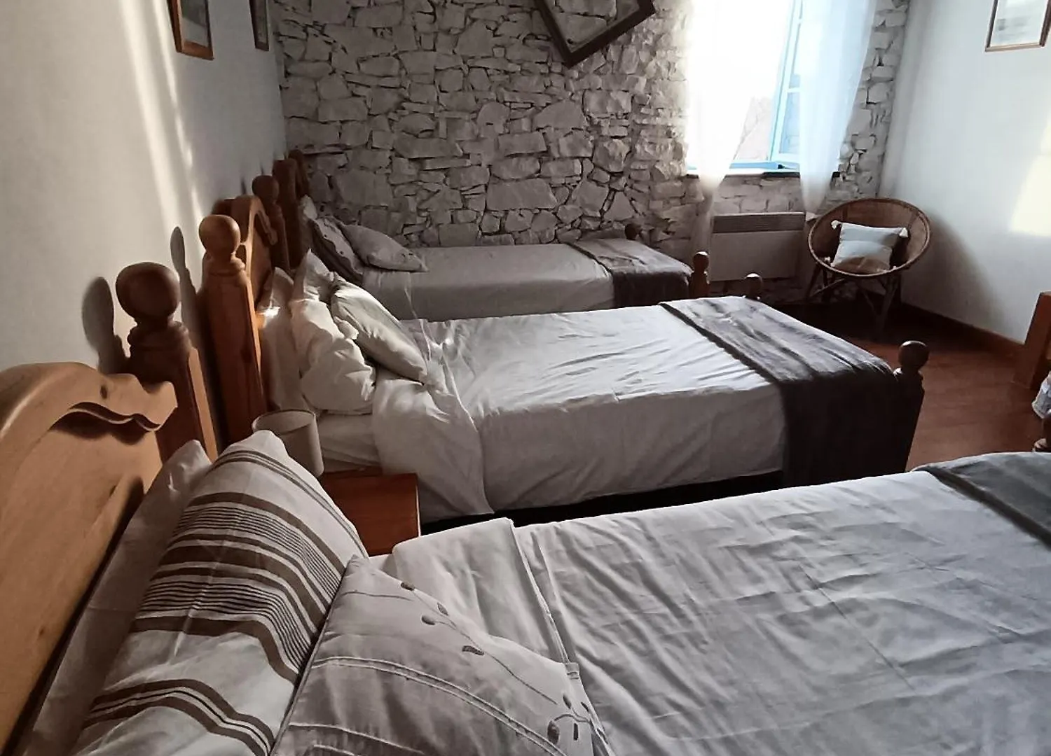 Tatil Evi Gite Les Volets Bleus Du Segur Le Segur Fransa