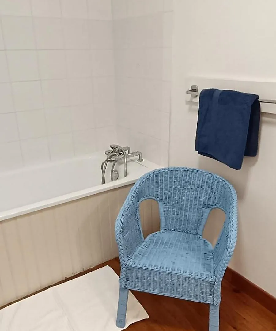 Tatil Evi Gite Les Volets Bleus Du Segur Le Segur